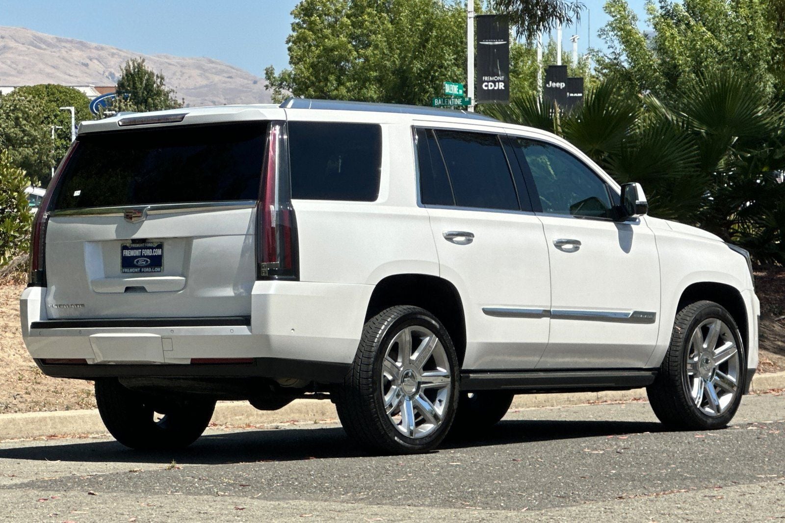 2018 Cadillac Escalade Premium Luxury