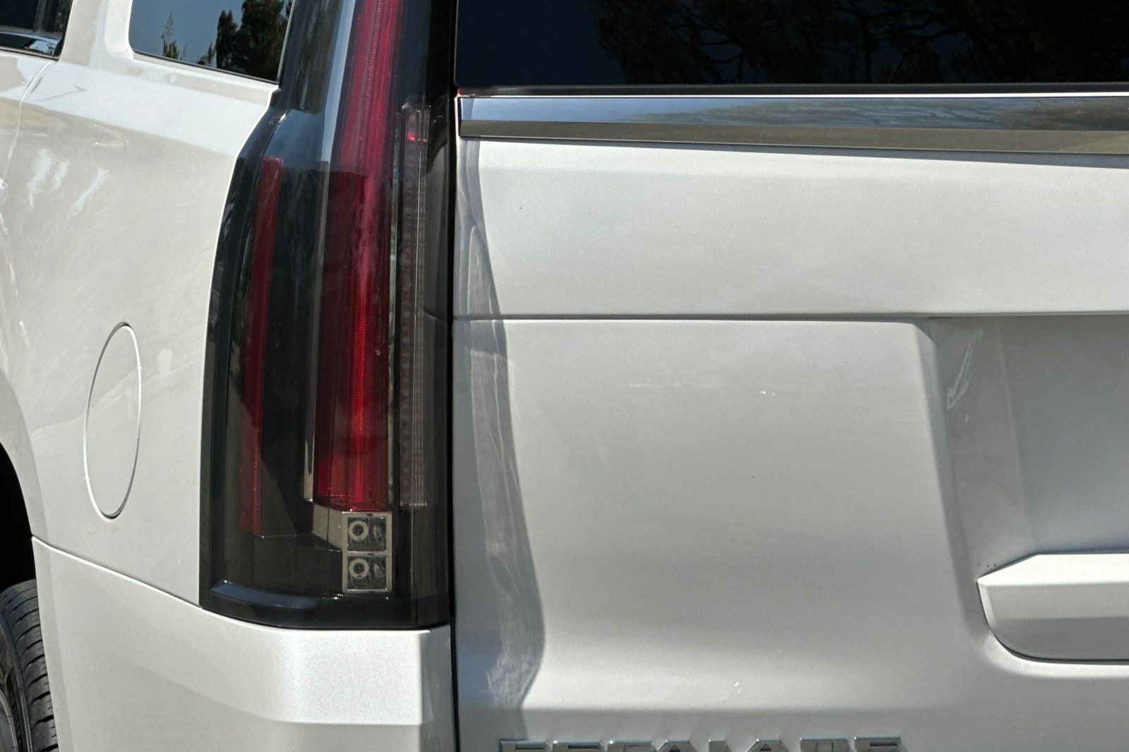 2018 Cadillac Escalade Premium Luxury