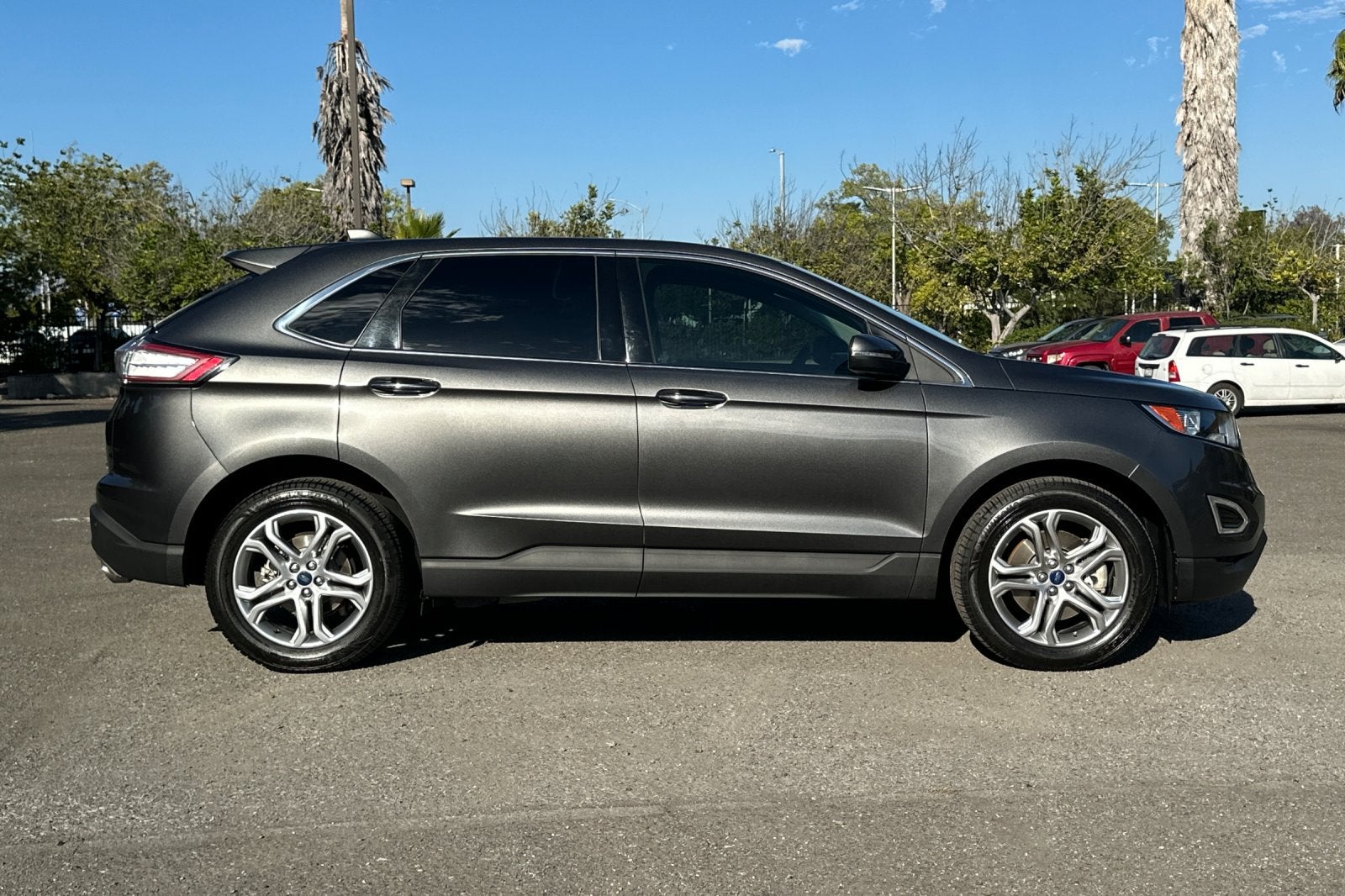2018 Ford Edge Titanium