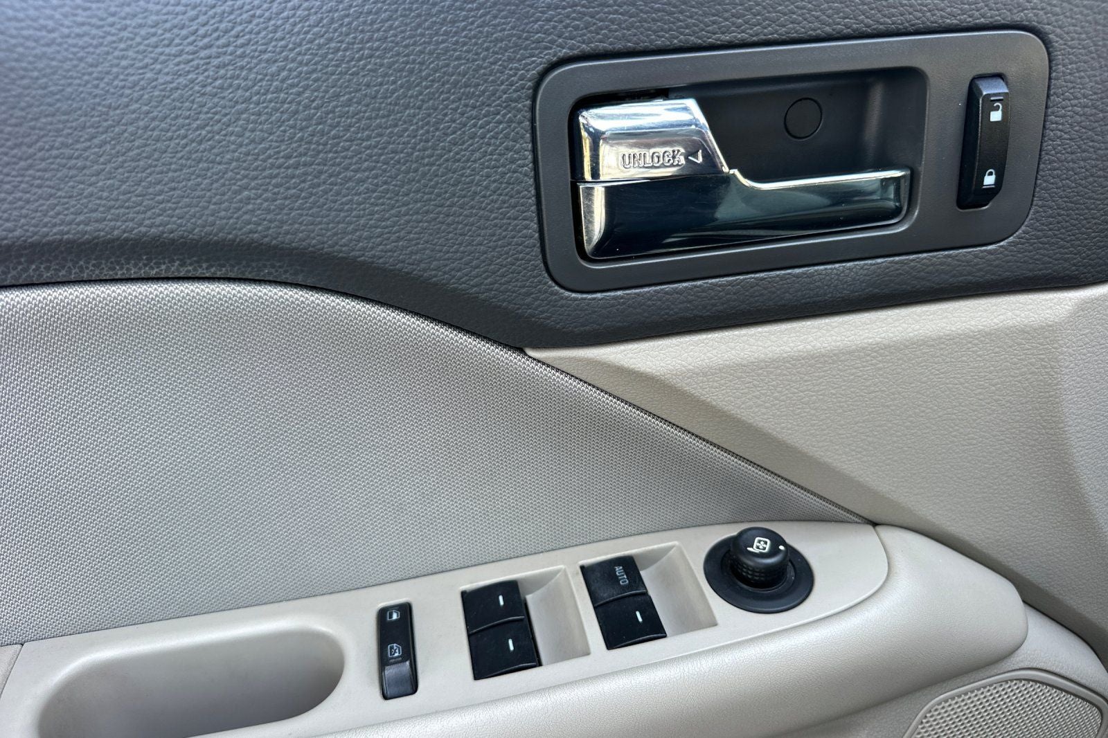 2012 Ford Fusion S