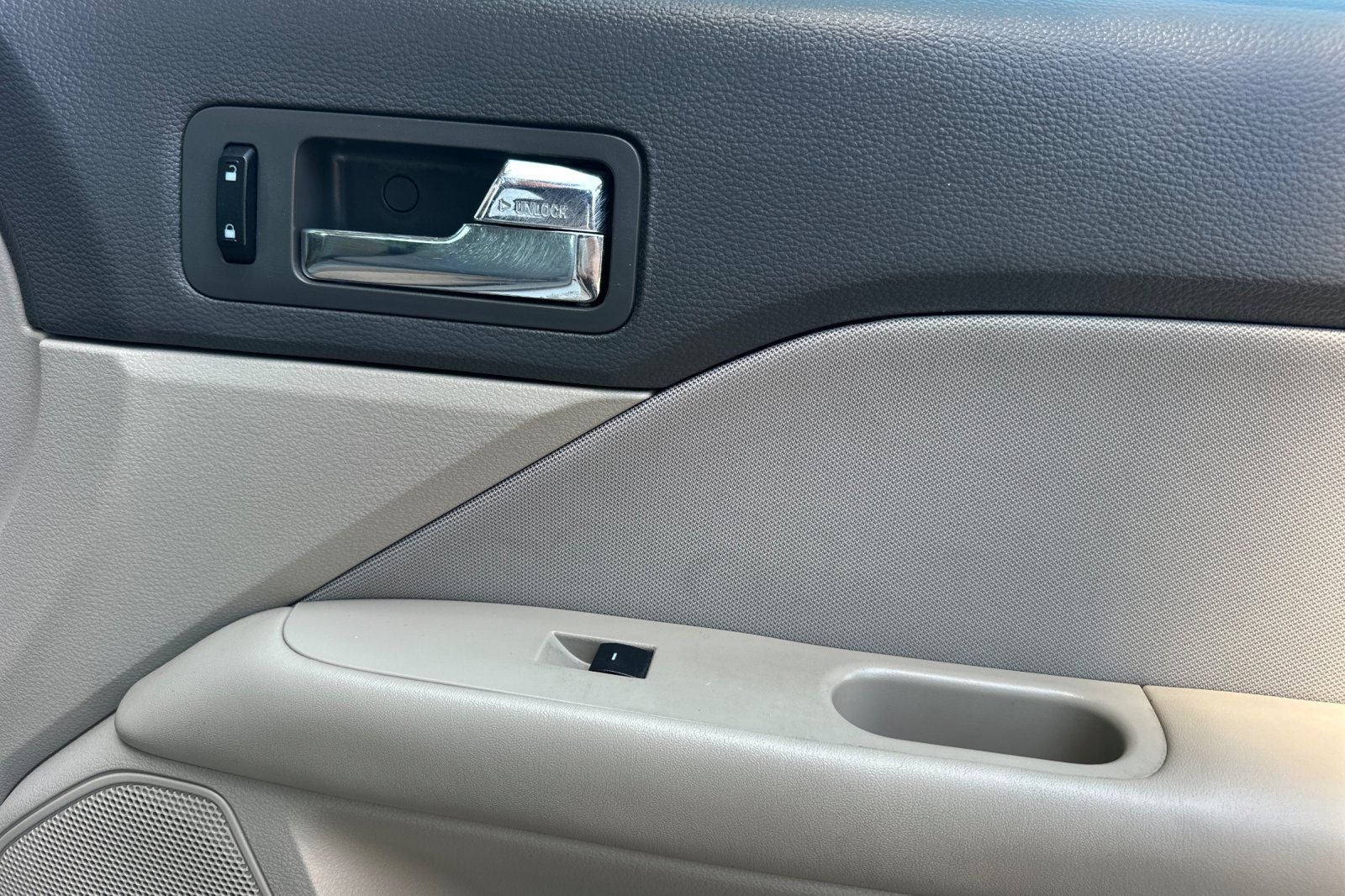 2012 Ford Fusion S