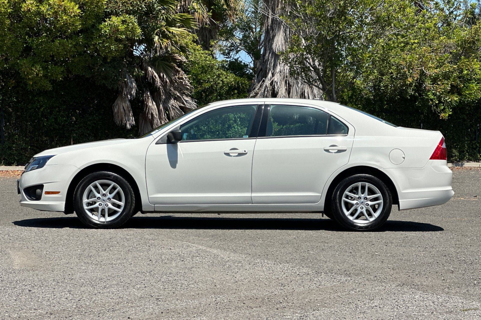 2012 Ford Fusion S