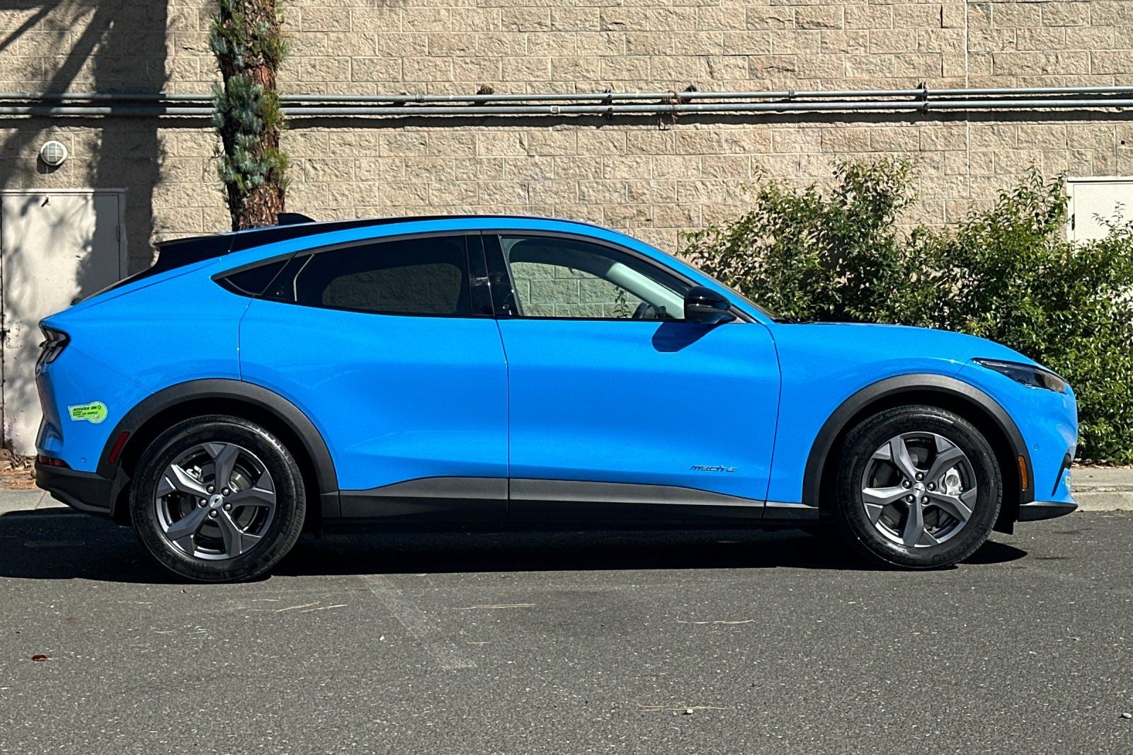 2023 Ford Mustang Mach-E Select