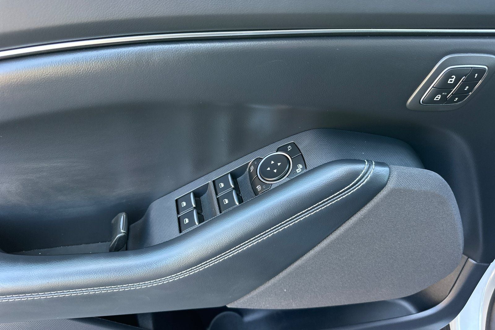 2023 Ford Mustang Mach-E California Route 1
