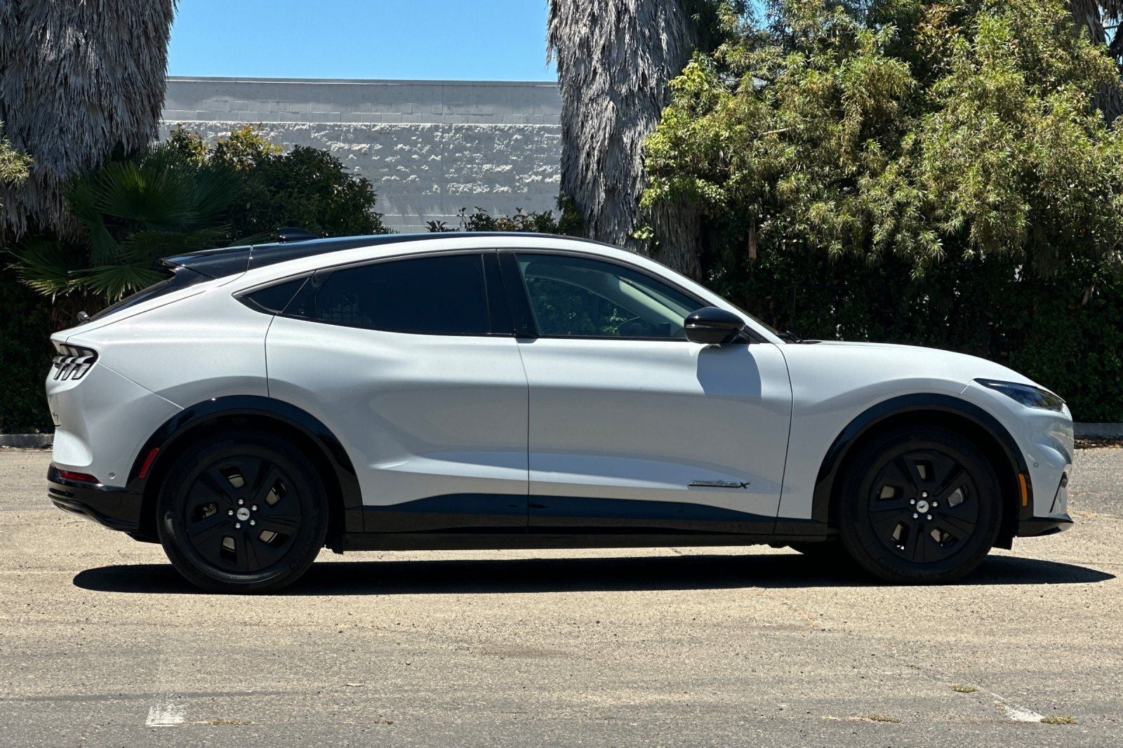2023 Ford Mustang Mach-E California Route 1