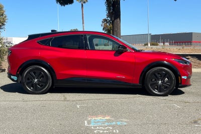 2023 Ford Mustang Mach-E California Route 1