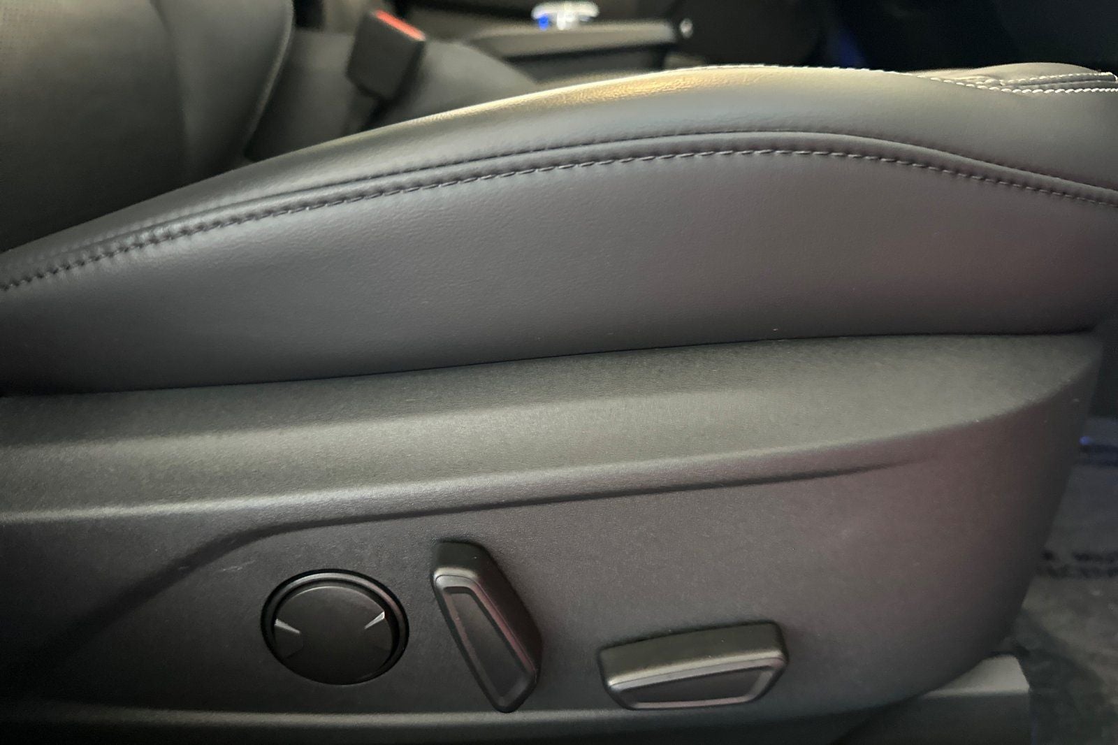 2022 Ford Mustang Mach-E Premium