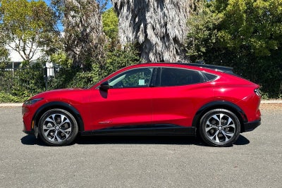 2022 Ford Mustang Mach-E Premium