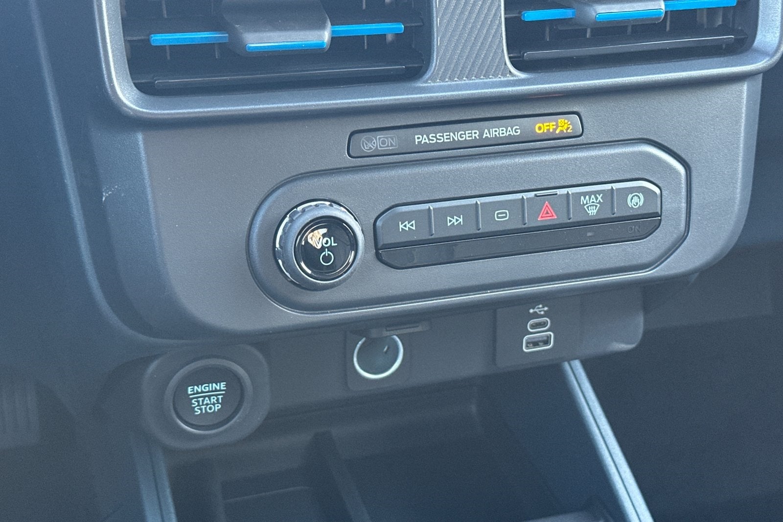 2026 Ford Maverick Lobo Standard