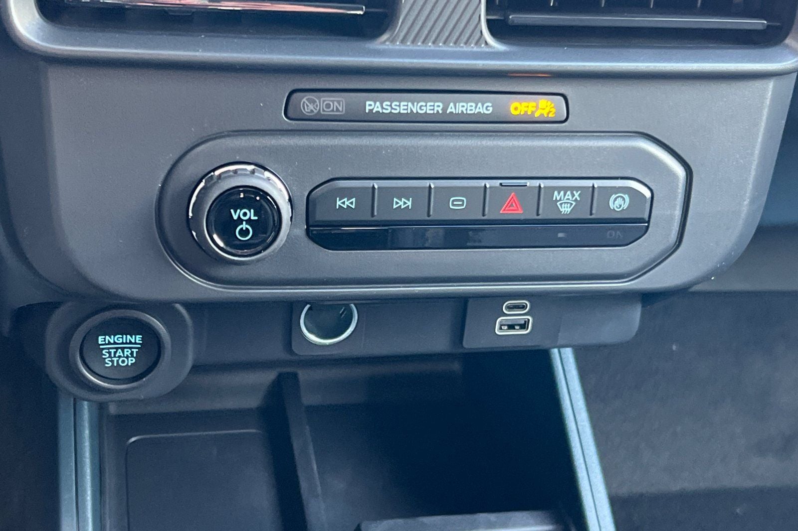 2026 Ford Maverick Lobo Standard