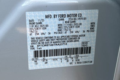 2026 Ford Maverick Lobo Standard