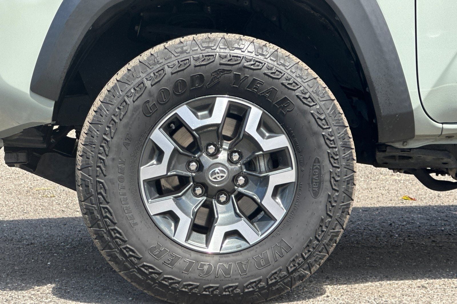 2023 Toyota Tacoma TRD Off-Road V6