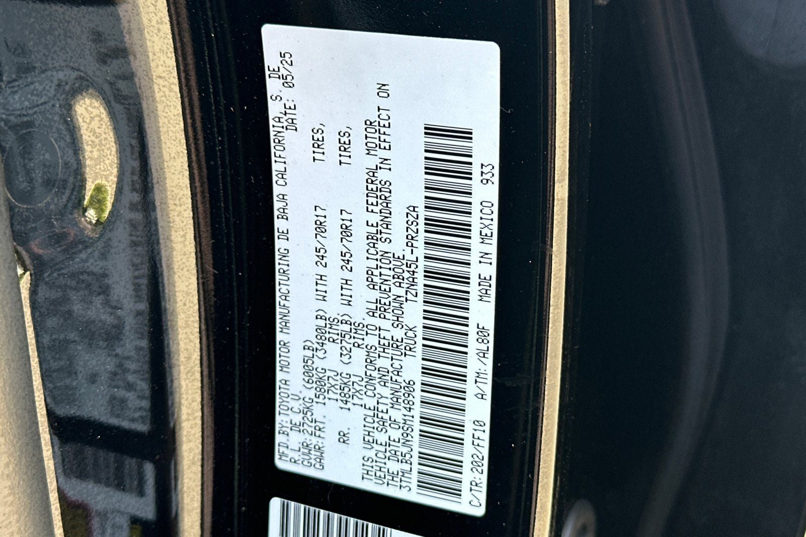 2025 Toyota Tacoma SR5