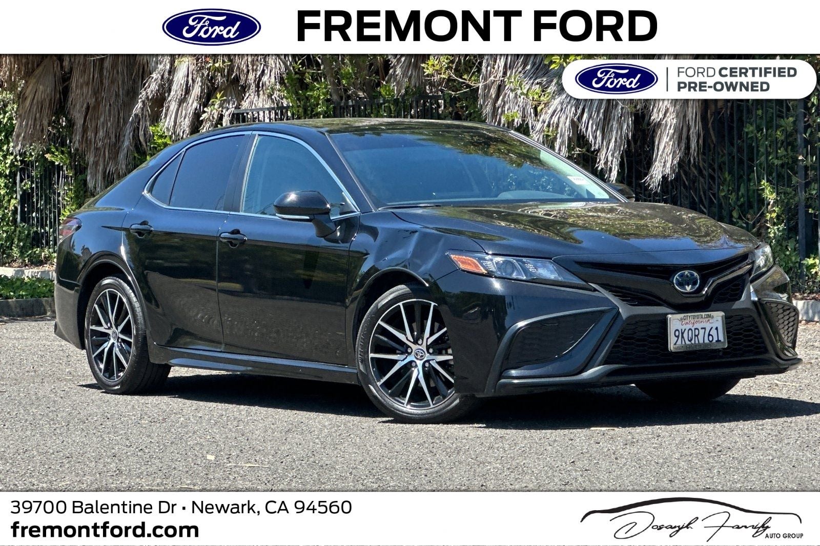 2024 Toyota Camry Hybrid SE