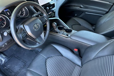 2024 Toyota Camry Hybrid SE