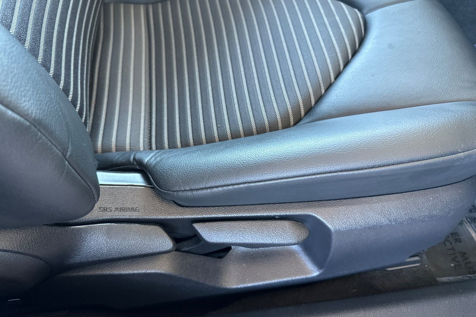 2024 Toyota Camry Hybrid SE