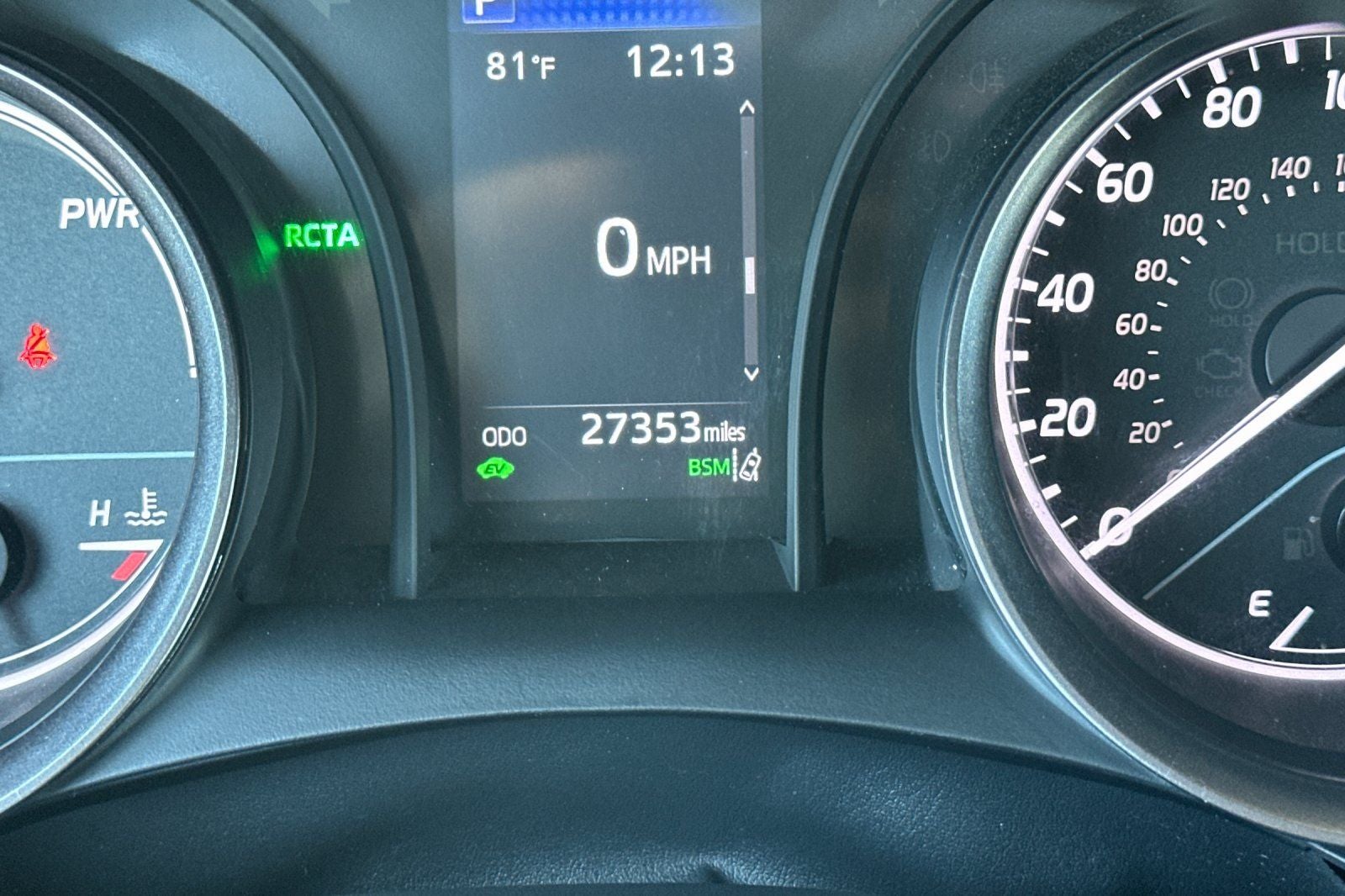 2024 Toyota Camry Hybrid SE
