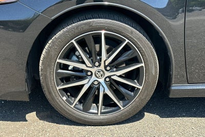 2024 Toyota Camry Hybrid SE