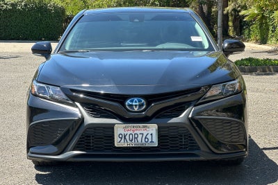 2024 Toyota Camry Hybrid SE
