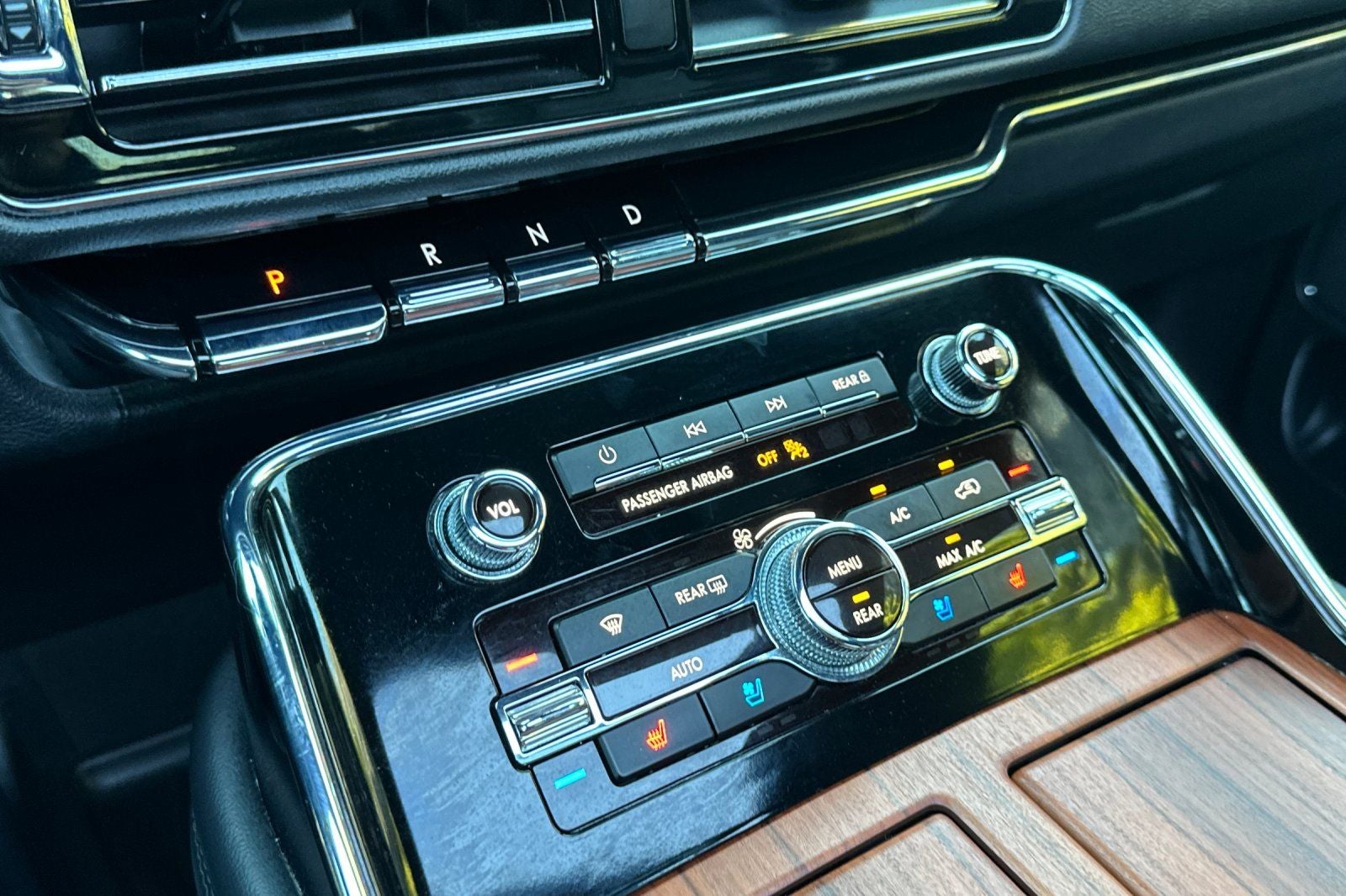 2024 Lincoln Navigator Premiere