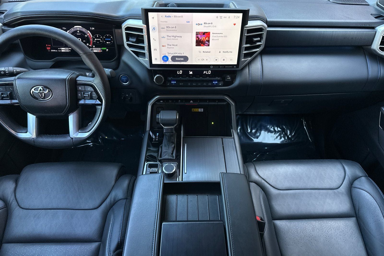 2023 Toyota Tundra Hybrid Platinum