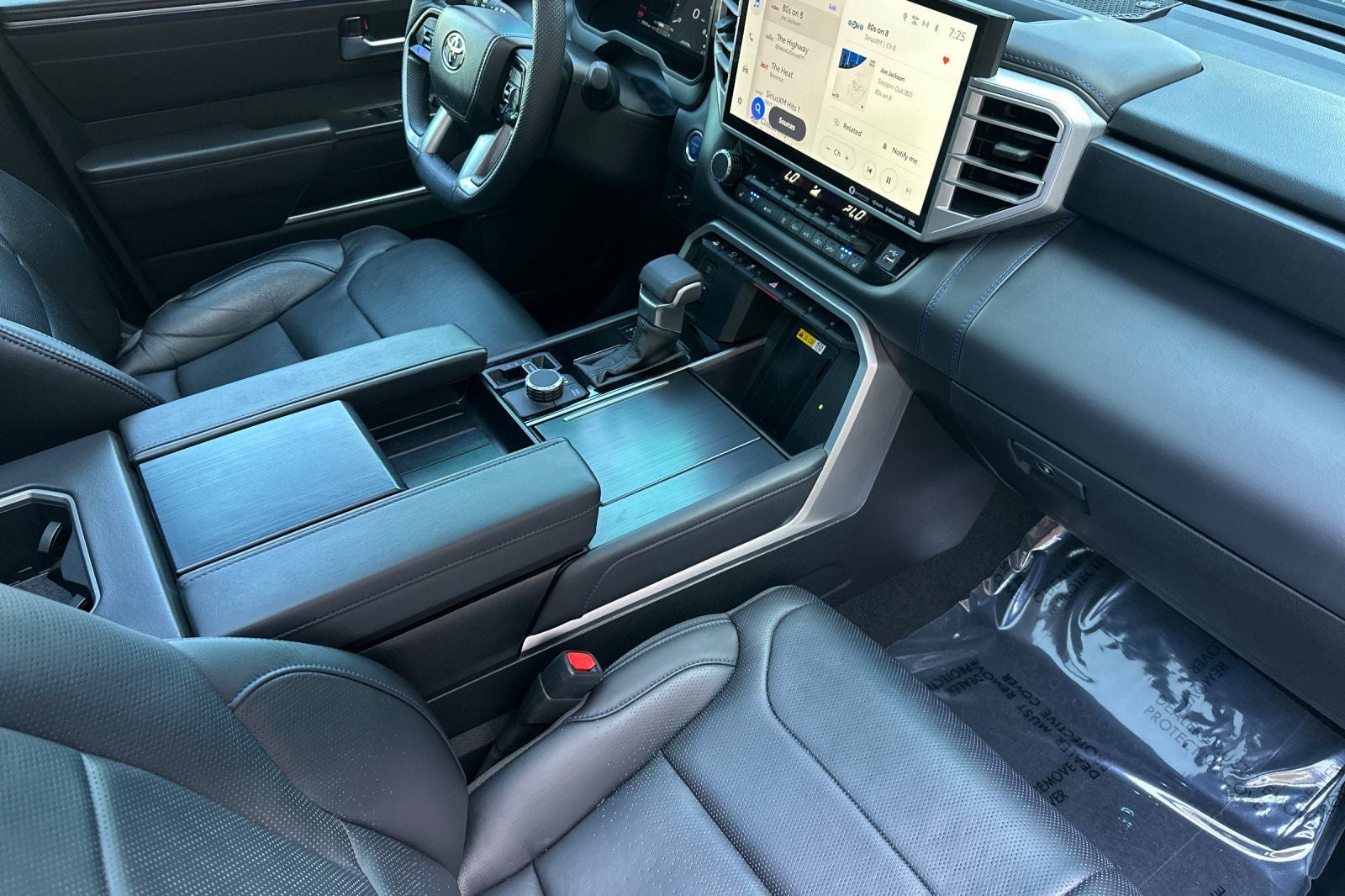 2023 Toyota Tundra Hybrid Platinum