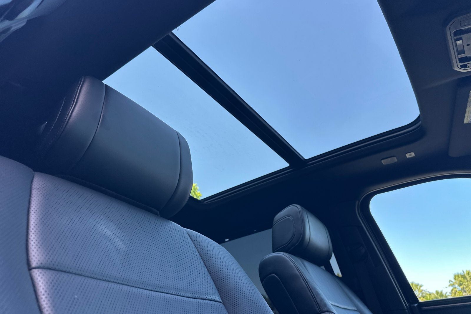 2023 Toyota Tundra Hybrid Platinum
