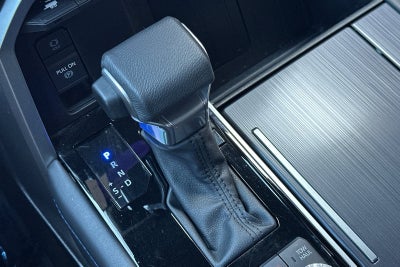 2023 Toyota Tundra Hybrid Platinum