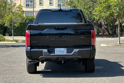 2023 Toyota Tundra Hybrid Platinum