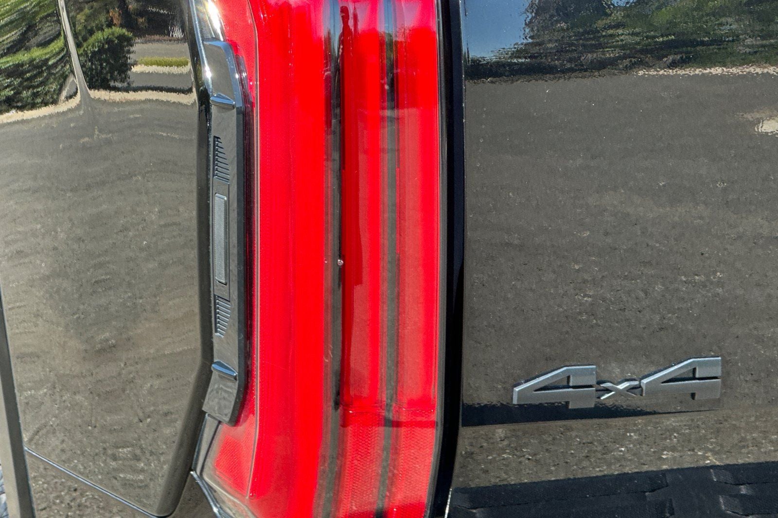 2023 Toyota Tundra Hybrid Platinum