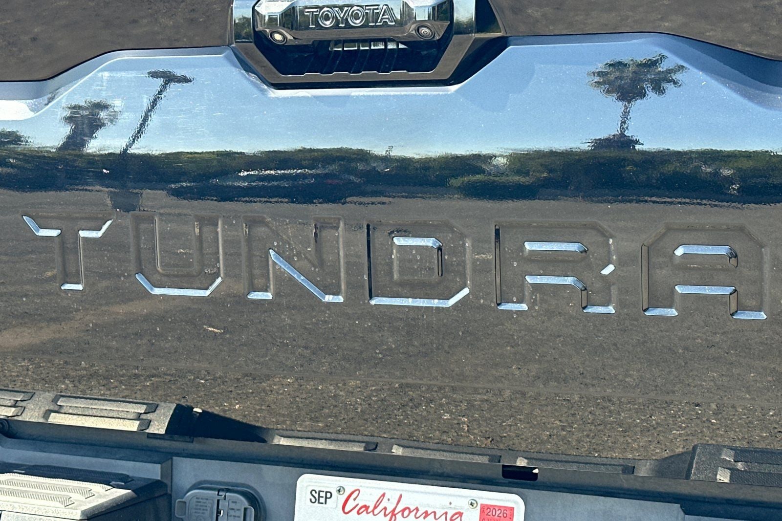 2023 Toyota Tundra Hybrid Platinum