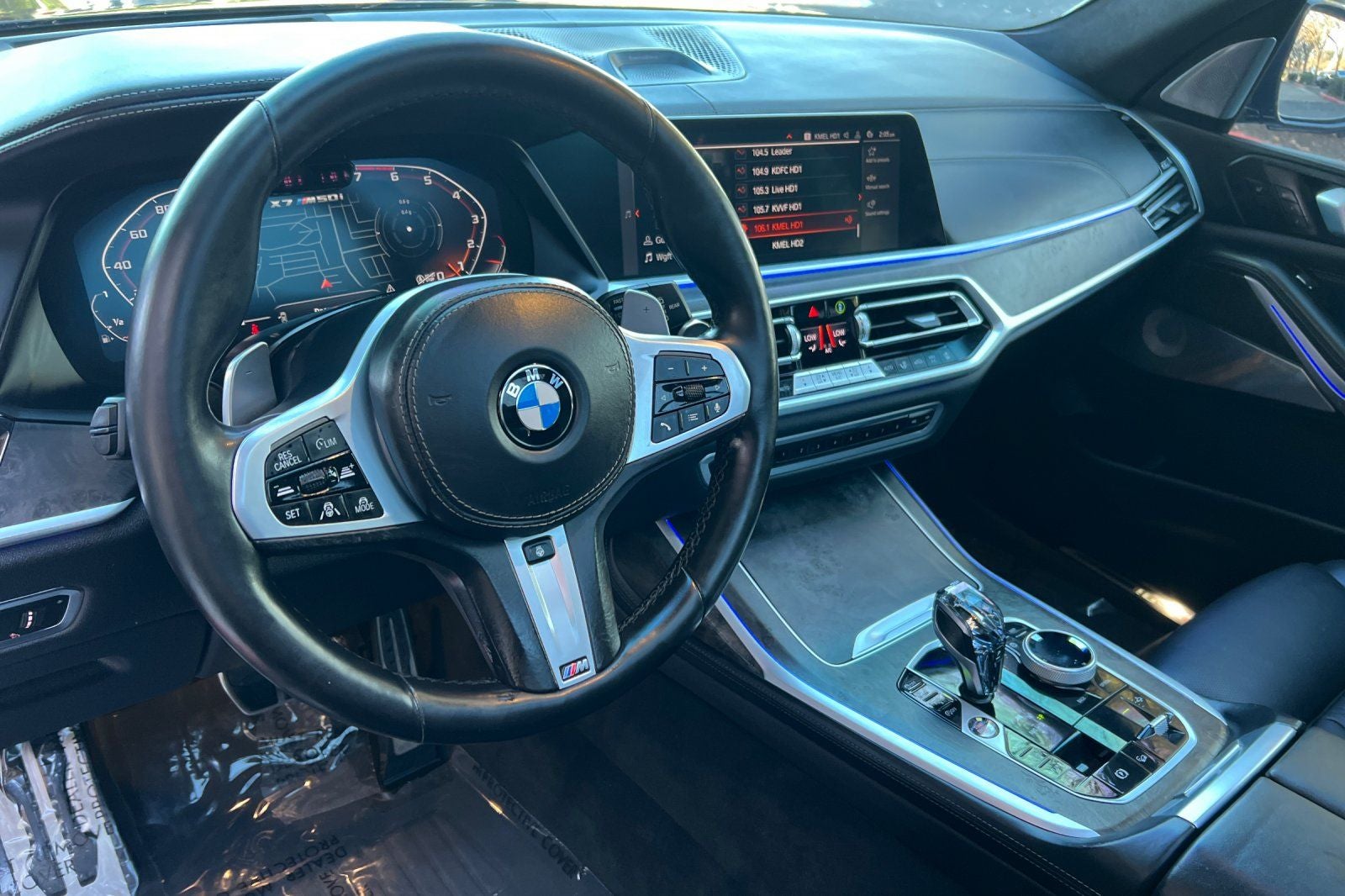 2021 BMW X7 M50i