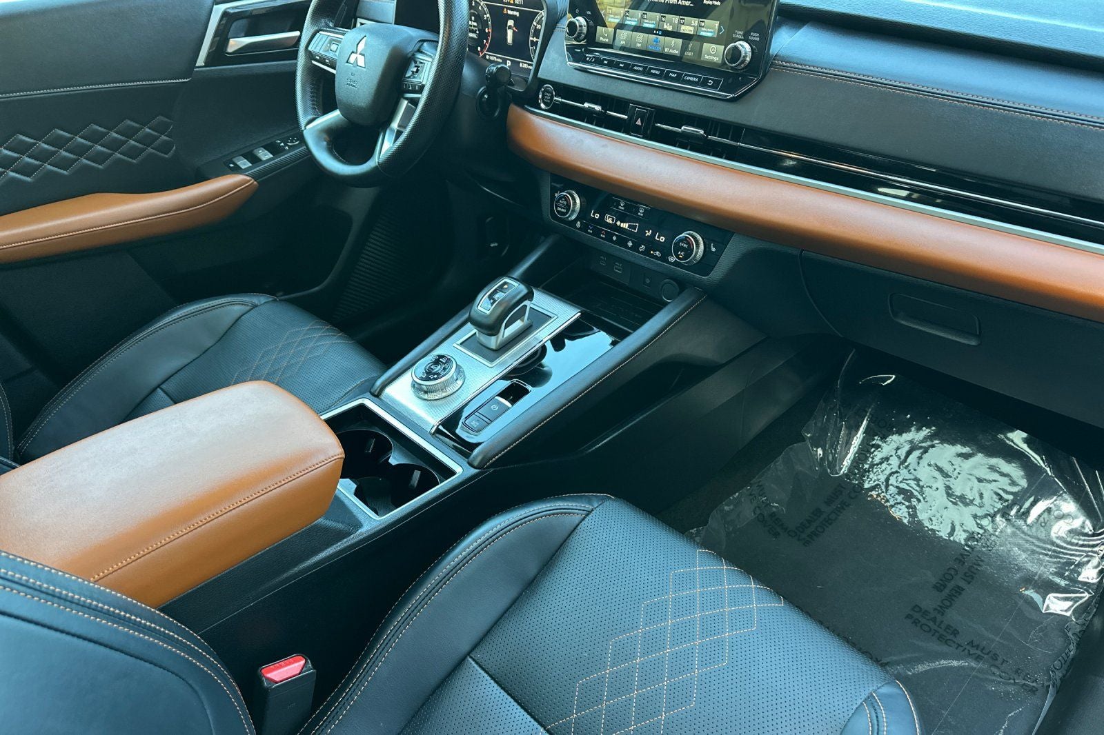 2024 Mitsubishi Outlander SEL