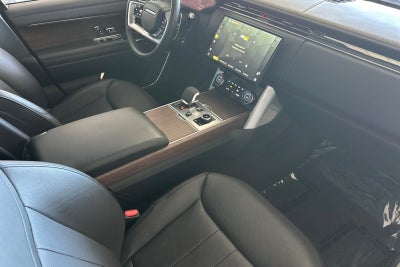 2023 Land Rover Range Rover SE