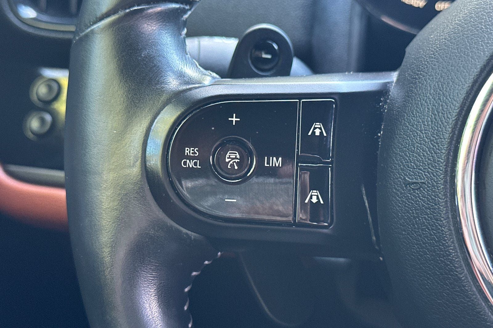 2022 MINI John Cooper Works Countryman Base