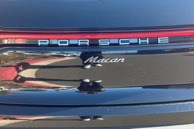 2024 Porsche Macan AWD