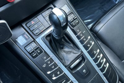 2018 Porsche Macan Turbo