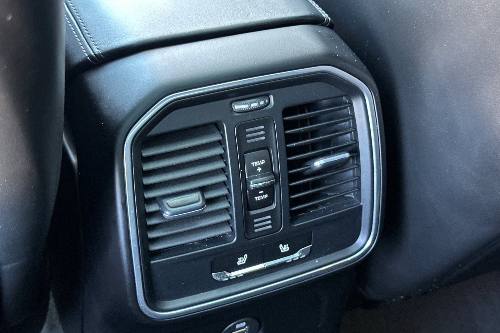 2018 Porsche Macan Turbo